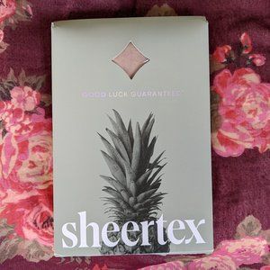 NWT Sheertex Unbreakable Sheer Tights